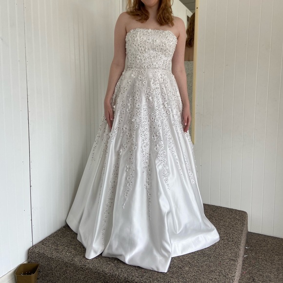 Sherri Hill Style #51817 POCKETS Ivory Strapless Ball Gown A-Line Pearl Floral - Picture 4 of 6